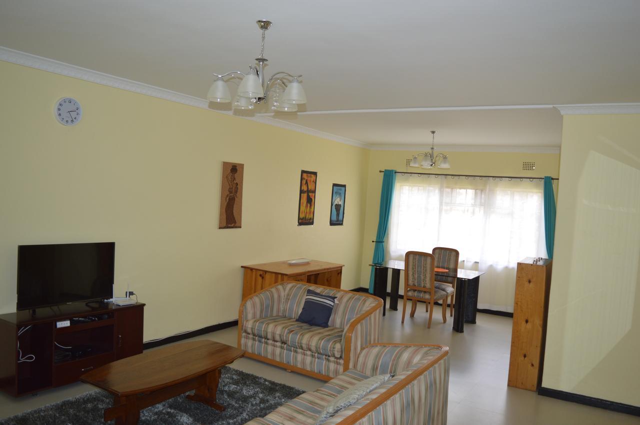Kasuda House - Rent The Entire House Hotel Lusaka Exterior photo